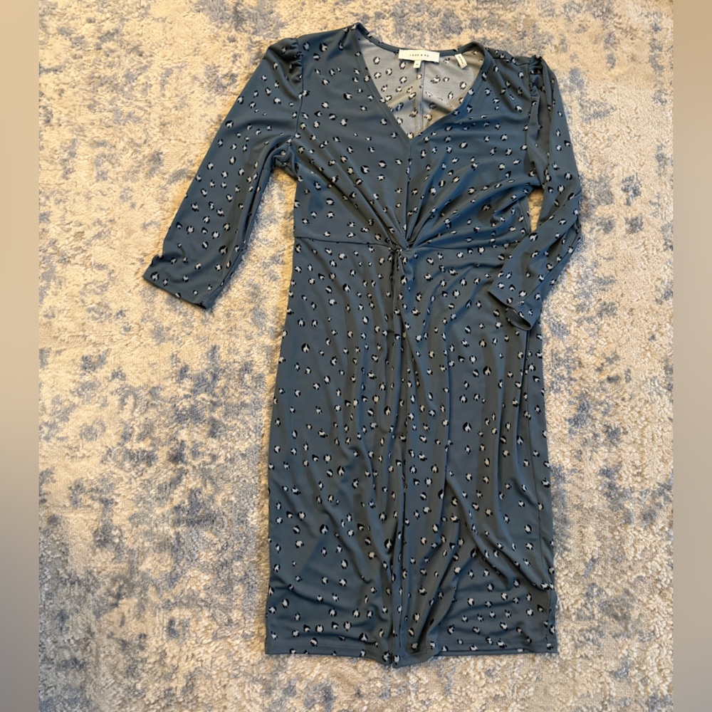 Women’s Dress Lark & Ro Business Casual size Medium Like New!
